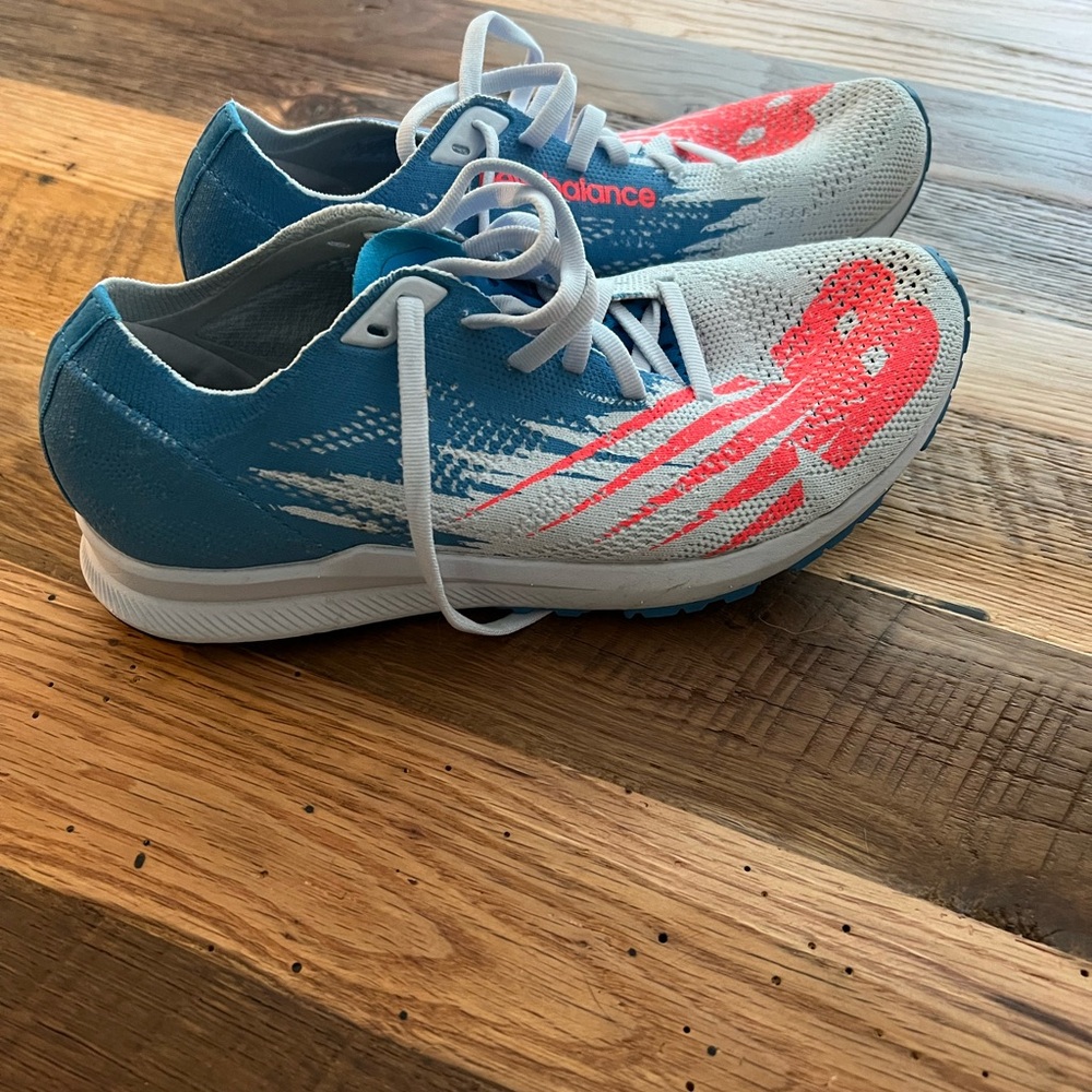 New Balance cross women’s country flat shoes size 7.5 - Picture 2 of 10